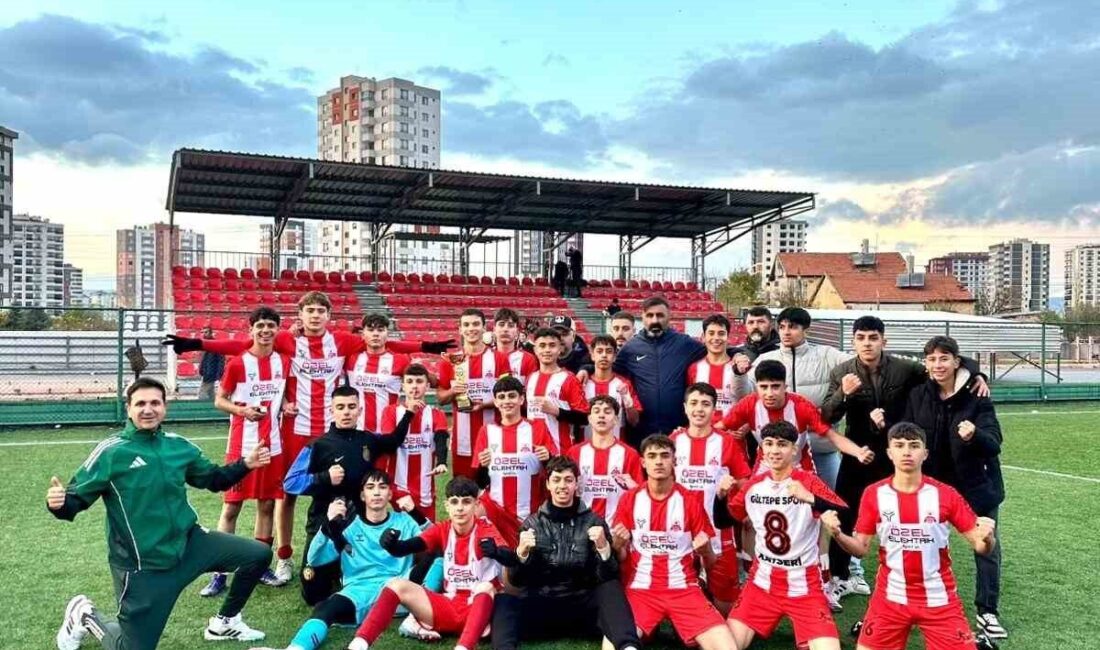 Gültepe Spor U-16 Takımı, Kayseri Şampiyonu Olup Türkiye Finallerine Katılma Hakkı Elde Etti Gültepe Spor U-16 takımı, Kayseri'de namağlup şampiyon olarak Türkiye finallerine
