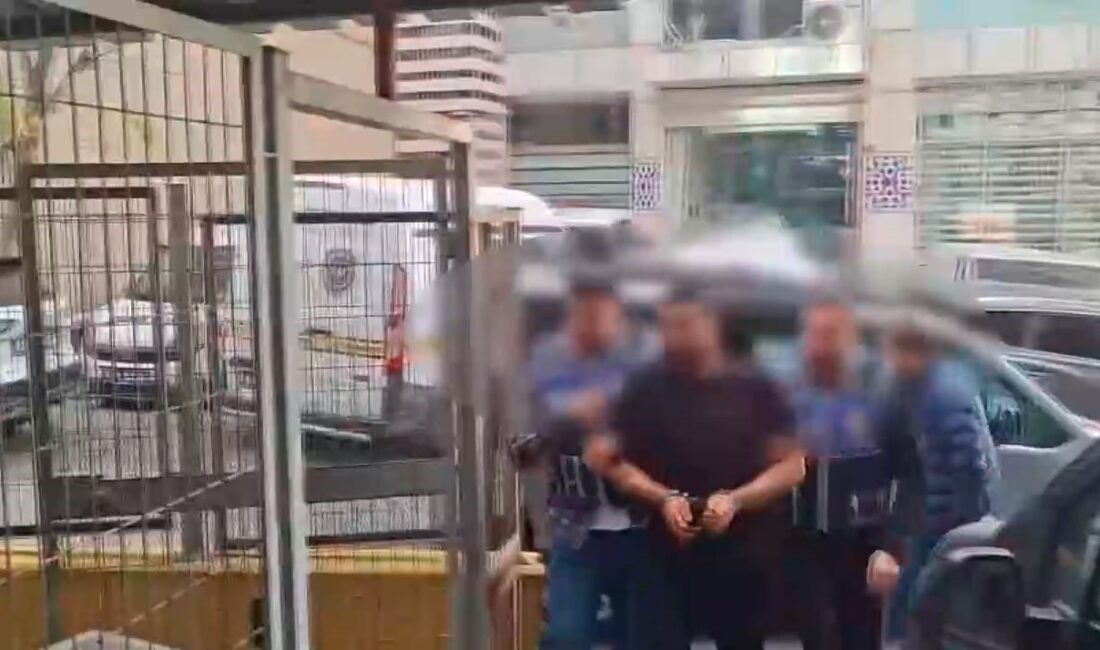 Güngören'de bir esnaf, ödeme anlaşmazlığı nedeniyle tartıştığı kargo çalışanları T.D.