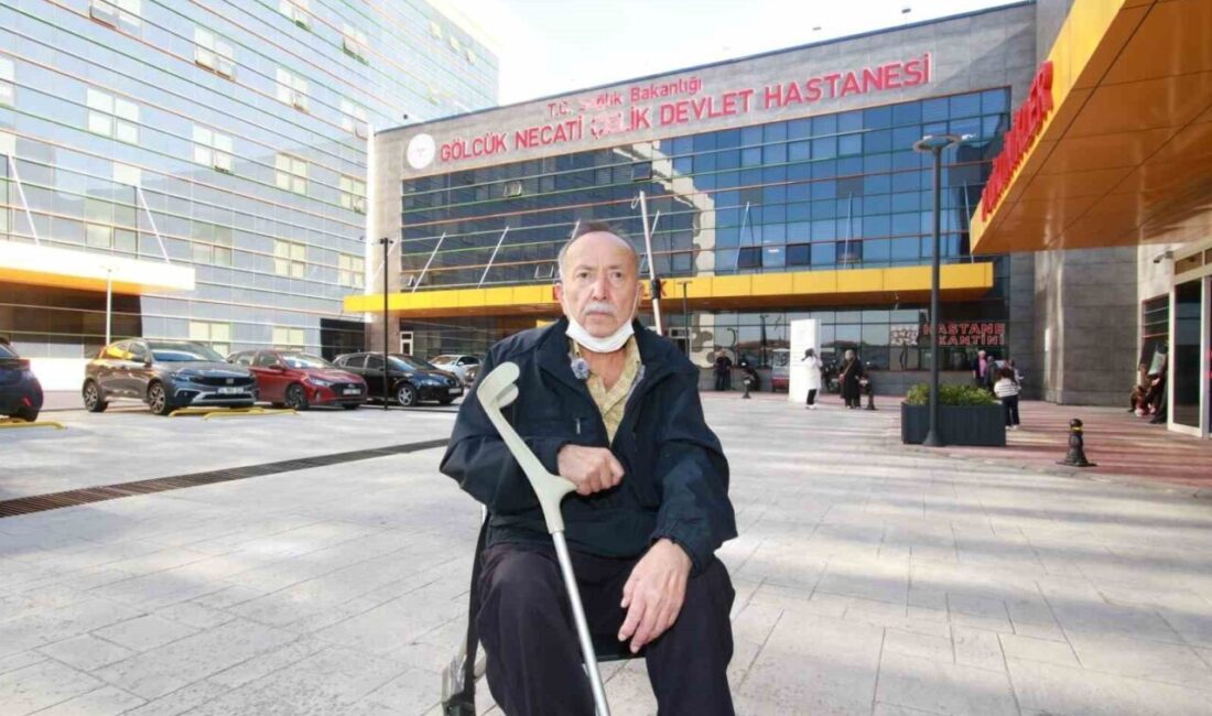 Kocaeli’deki “Geniş Ailem Projesi” ile engelli ve yaşlı vatandaşlara sağlık hizmetlerine ulaşım desteği sağlanıyor Kocaeli'de uygulanan "Geniş Ailem Projesi", 65 yaş üstü ve engelli