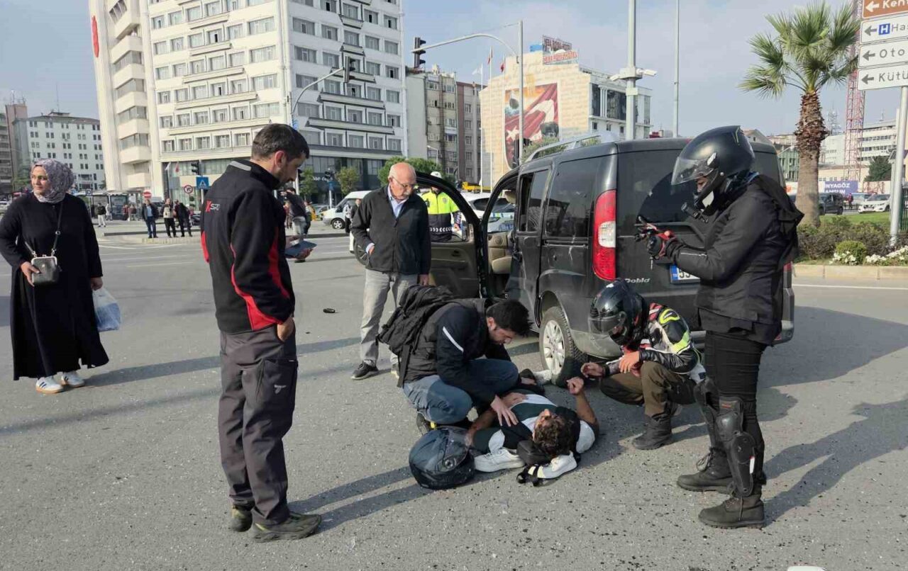 Samsun’da trafik kazasında motosiklet sürücüsü yaralandı, hafif ticari araç sürücüsüne ceza kesildi