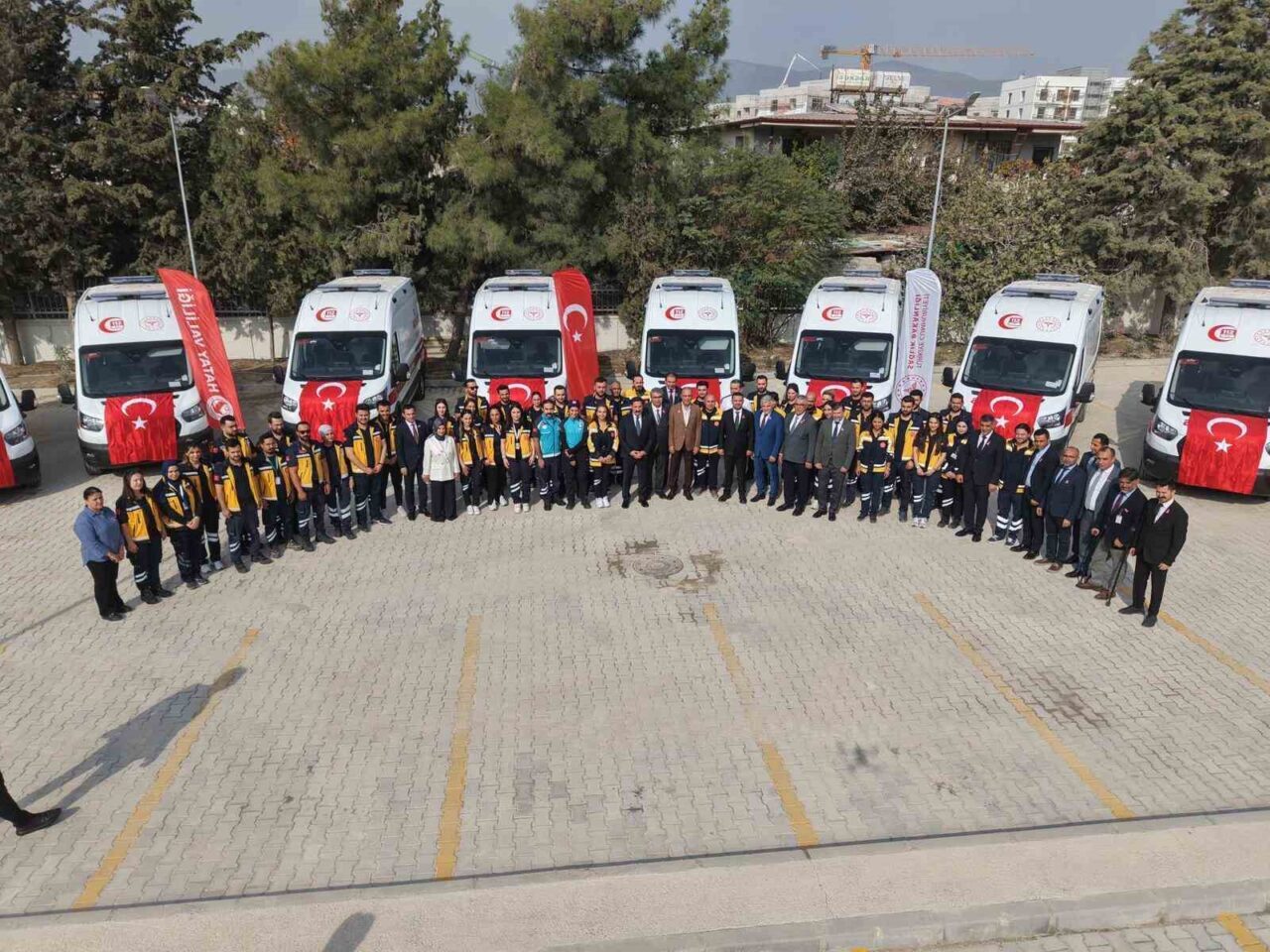 Hatay’da 12 Yeni Ambulans Hizmette: Vali Masatlı, Ambulans Sayısının 135’e Çıktığını Açıkladı