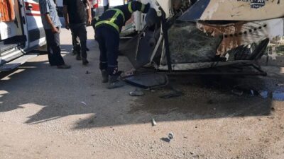 Hatay'ın Altınözü ilçesinde 3 aracın karıştığı trafik kazasında 7 kişi