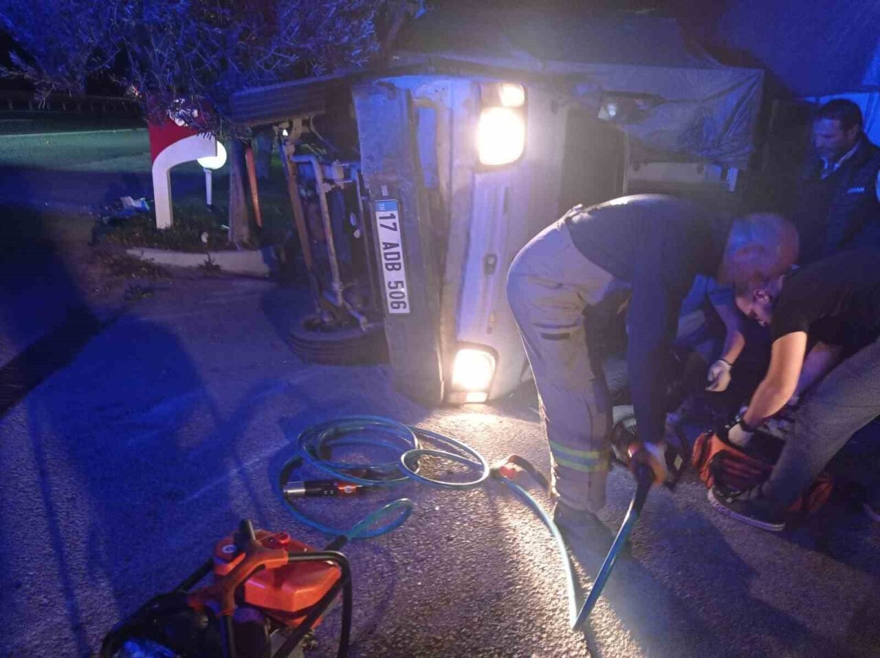 Balıkesir’in Havran ilçesinde bir kamyon ile kamyonetin çarpışması sonucu Memduh