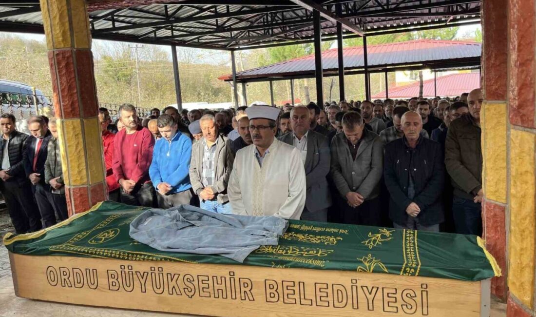Ordu'nun Ünye ilçesinde baygınlık geçirdikten sonra hastaneye kaldırılan 11 yaşındaki