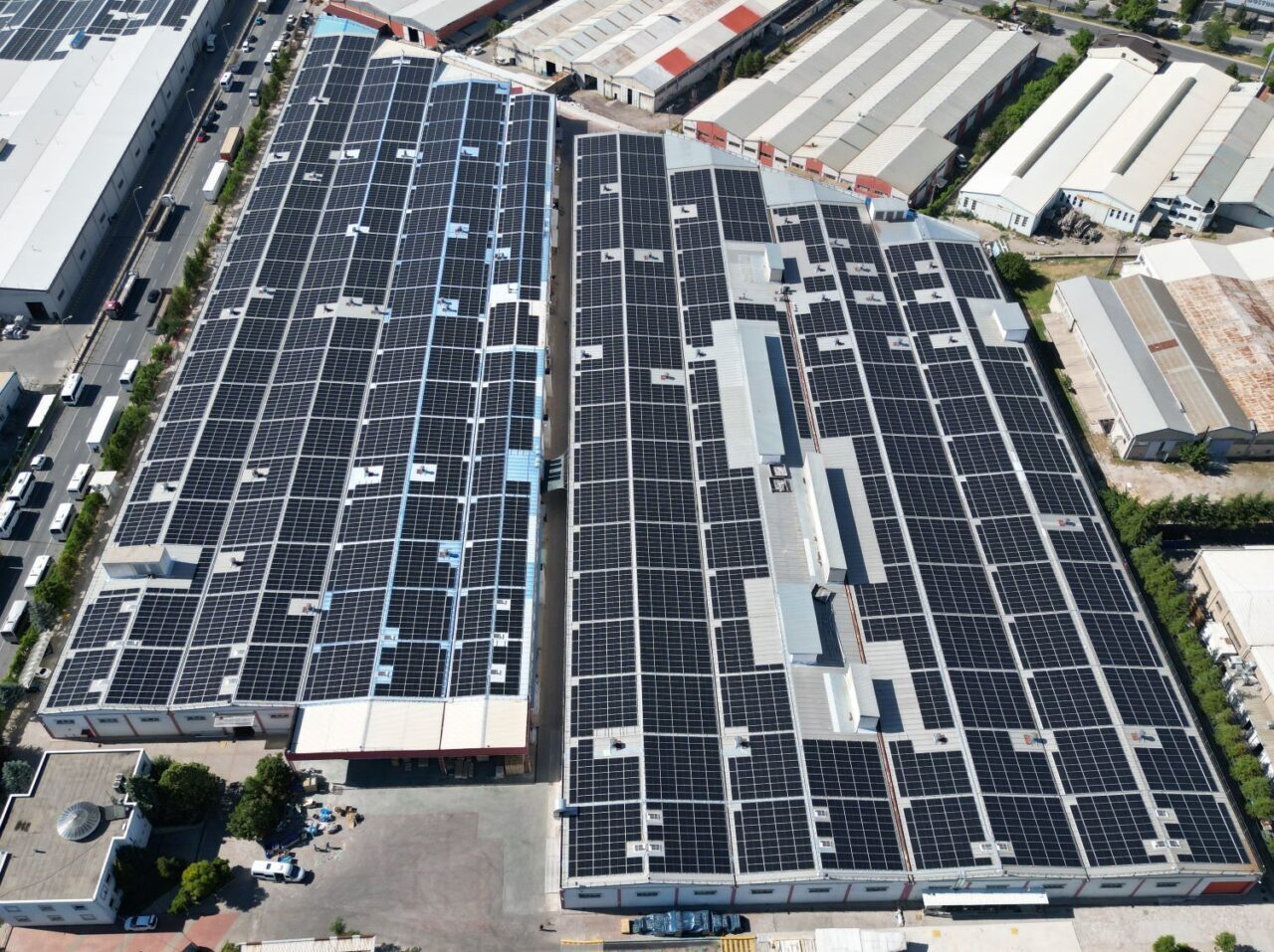 CW Enerji, Kayseri'deki bir firmanın çatısına 5560,87 kWp gücünde güneş
