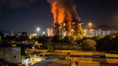 Hong Kong'un Tai Po bölgesindeki 31 katlı gökdelenin yangınında ölü