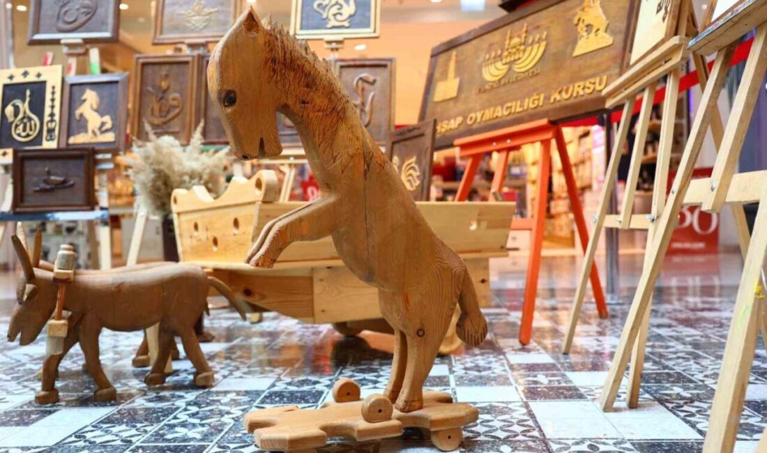 Elazığ’da hükümlü çocukların sanatsal eserleri sergilendi. Elazığ Çocuk Eğitimevi ve