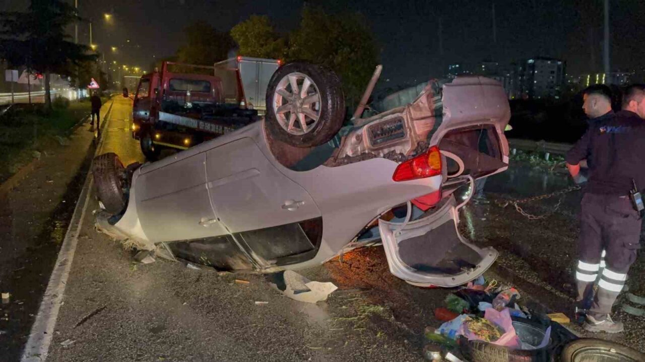 Samsun'un Canik ilçesinde Demirbey Ş. yönetimindeki otomobil, direksiyon hakimiyetinin kaybolması