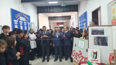 Erzurum'daki İbrahim Hakkı Kubilay İmam Hatip Okulu'nda 7. sınıf öğrencileri,