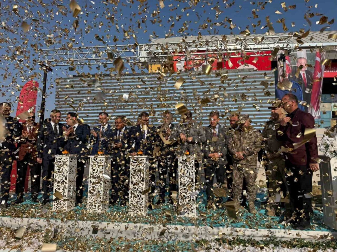 Iğdır'da "Çok Amaçlı Spor Salonu"nun temel atma töreni yapıldı. Gençlik