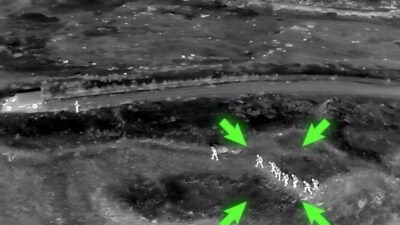 Iğdır'da düzenlenen operasyonda, göçmen kaçakçılığı şüphesiyle İ.A. adlı kişi gözaltına