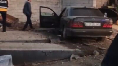 Iğdır Havalimanı yolu kavşağında meydana gelen kazada, Azerbaycan plakalı otomobil