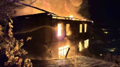 Karabük’ün Safranbolu ilçesinde, Kalealtı Akseki Sokak’ta bulunan iki katlı ahşap