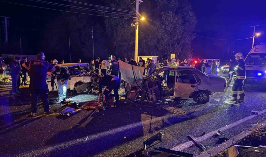 Muğla'nın Köyceğiz ilçesinde iki Tofaş aracın çarpışması sonucu 3 kişi