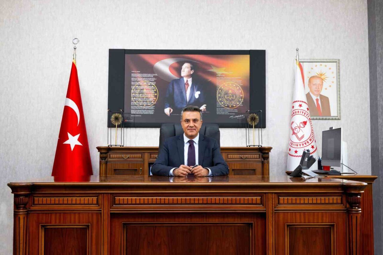 Denizli İl Milli Eğitim Müdürü Emre Çalışkan, yaklaşan ara tatilin