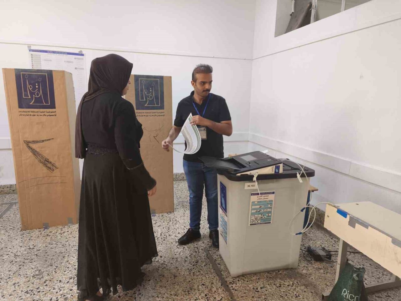 Irak'ta 21 milyona yakın seçmen, 329 sandalyeli parlamentonun yeni üyelerini