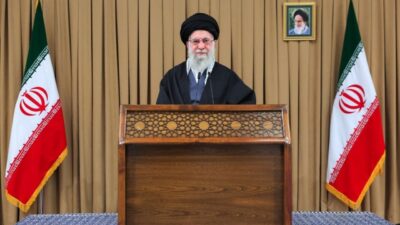 İran’ın dini lideri Ayetullah Ali Hamaney, ülkesinin ABD’ye herhangi bir