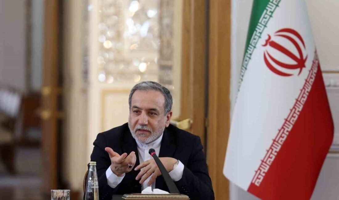 İran Dışişleri Bakanı Arakçi: “Savaş Tecrübemizle Güçlendik, Diplomasi Her Zaman Önceliğimizdir” İran Dışişleri Bakanı Abbas Arakçi, Tahran'da düzenlenen konferansta, 12 günlük