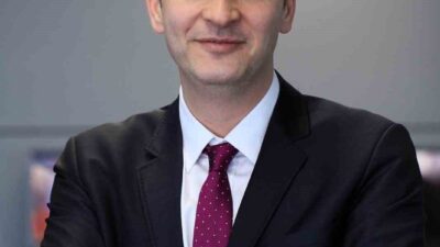 Türkiye İş Bankası, Ali Yalçın'ı İnsan Kaynakları Yönetimi Müdürü görevinden