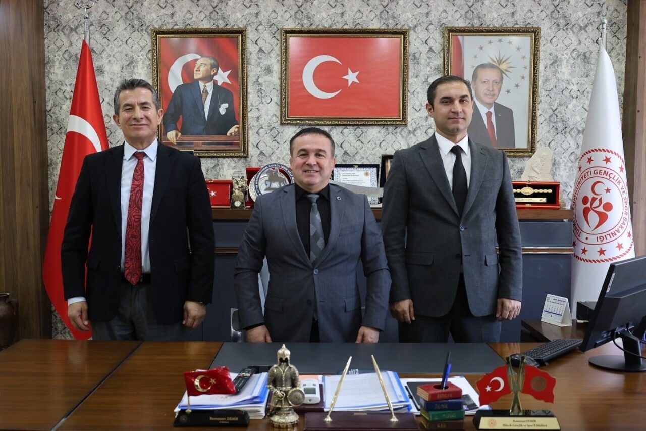 Bilecik'te gerçekleştirilen Yürütme Kurulu Toplantısı'nda Adalet Bakanlığı ve Gençlik Bakanlığı'nın