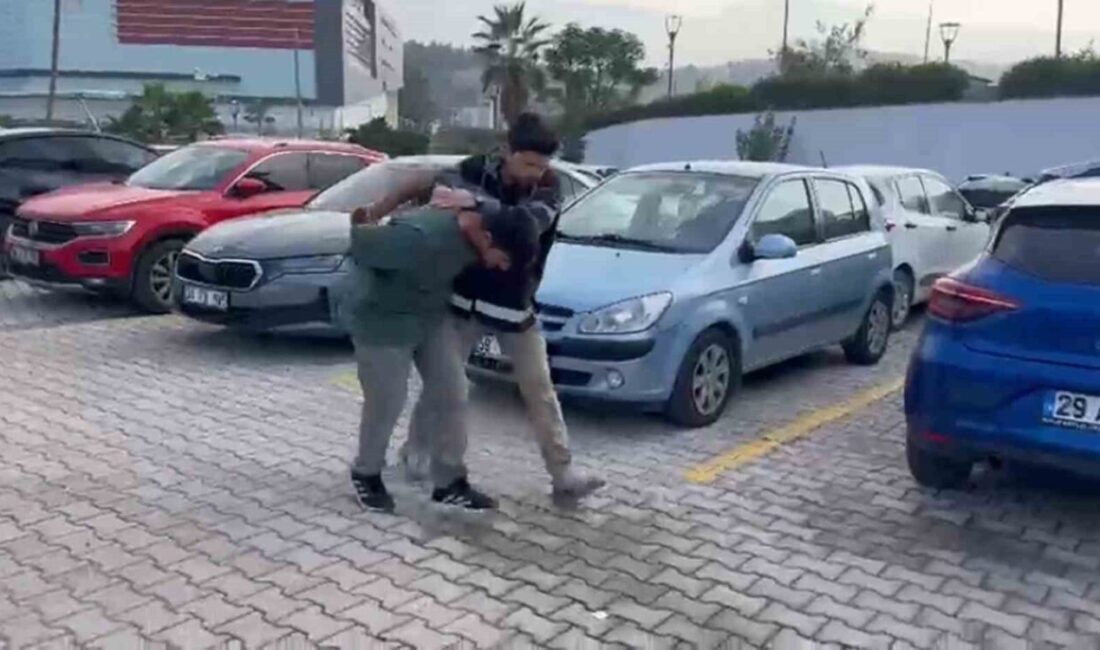 İskenderun’da Kasten Adam Öldürmeye Teşebbüs Şüphelisi Yakalandı ve Tutuklandı Hatay'ın İskenderun ilçesinde, kasten adam öldürmeye teşebbüs ve genel güvenliği
