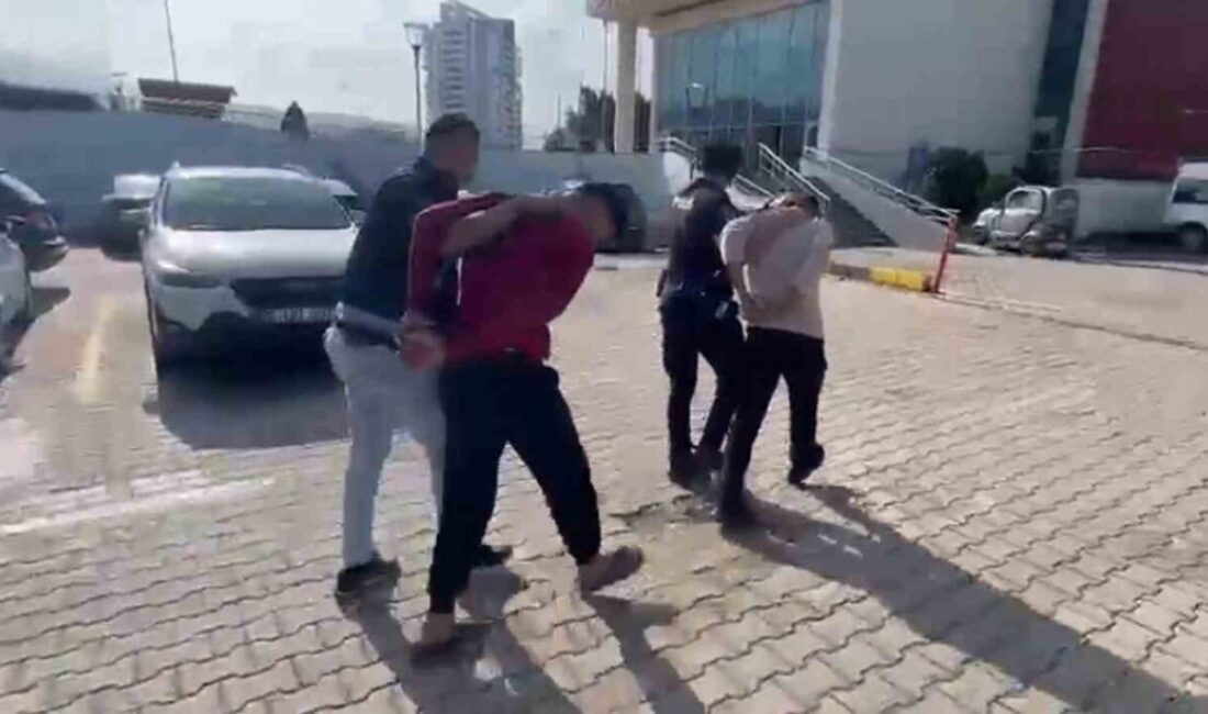 İskenderun’da Kasten Adam Öldürmeye Teşebbüs Şüphelisi İki Kişi Yakalandı Hatay'ın İskenderun ilçesinde, kasten adam öldürmeye teşebbüs ve genel güvenliği