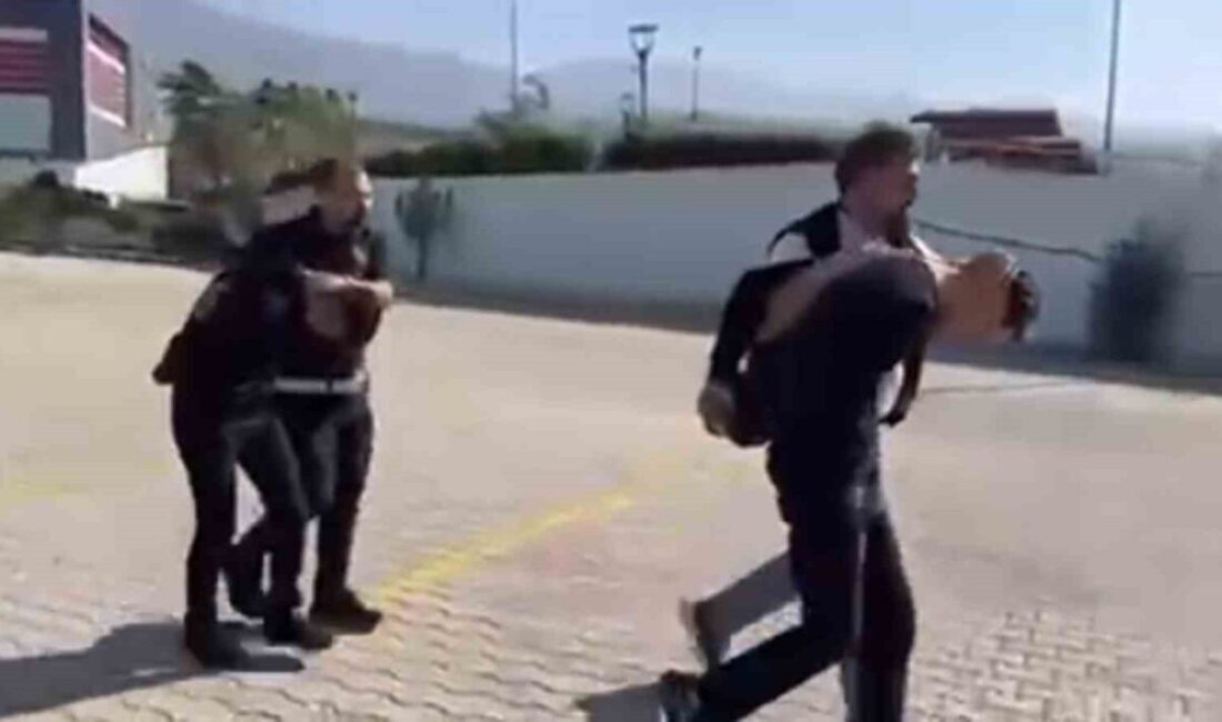 İskenderun’da Gözaltına Alınan İki Hırsızlık Şüphelisi Tutuklandı Hatay’ın İskenderun ilçesinde hırsızlık ve mala zarar verme tehdidi nedeniyle