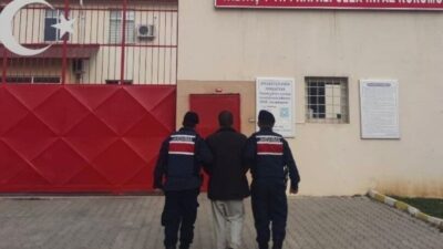 Isparta'da jandarma ekipleri, Hatay İlamat ve İnfaz Bürosu tarafından aranan