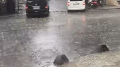 İstanbul'un Bağcılar ve Gaziosmanpaşa bölgelerinde ani dolu yağışı, vatandaşları olumsuz