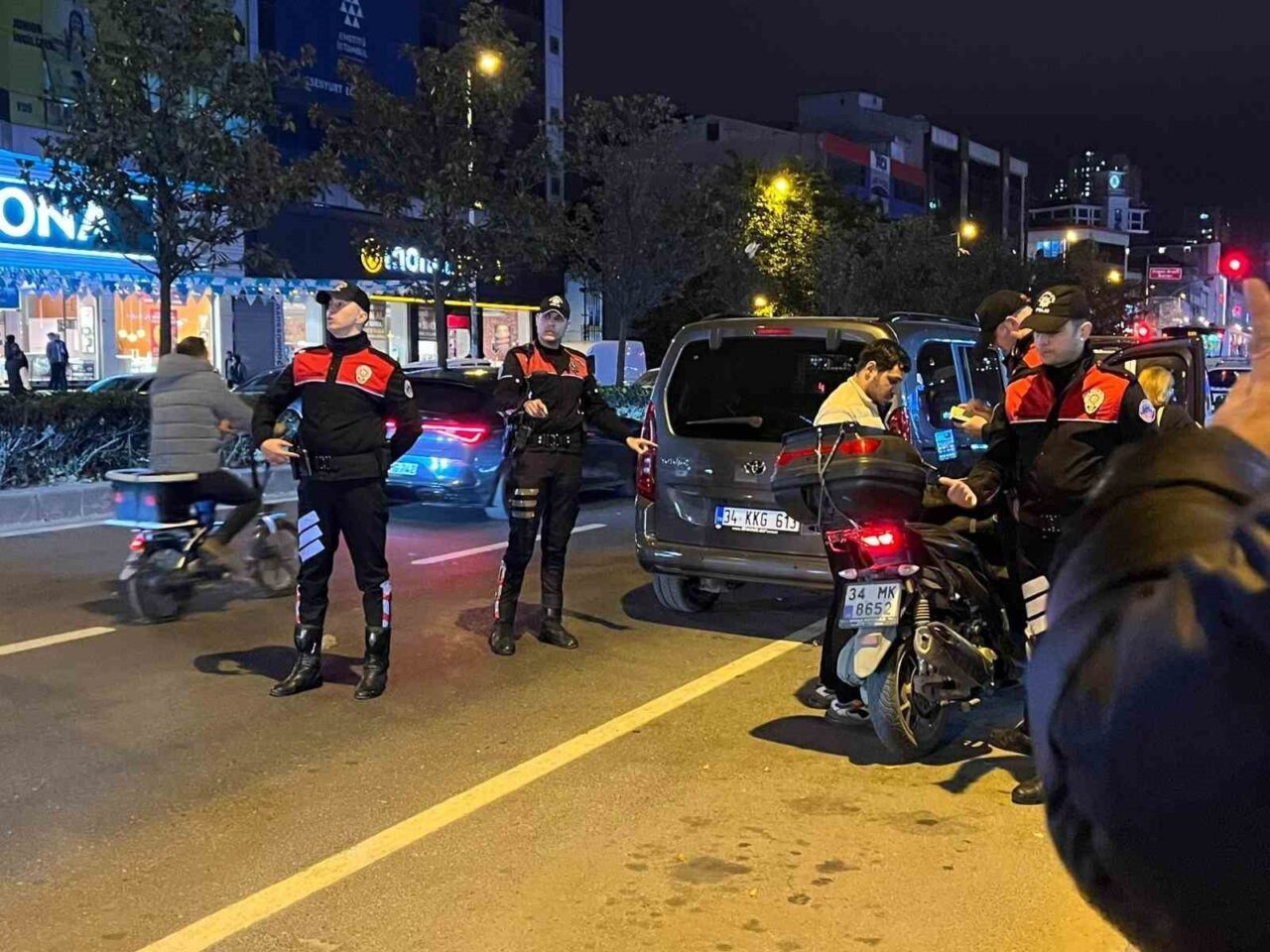 Esenyurt’ta Genel Güvenlik ve Asayiş İçin Dron Destekli Denetimler Gerçekleştirildi