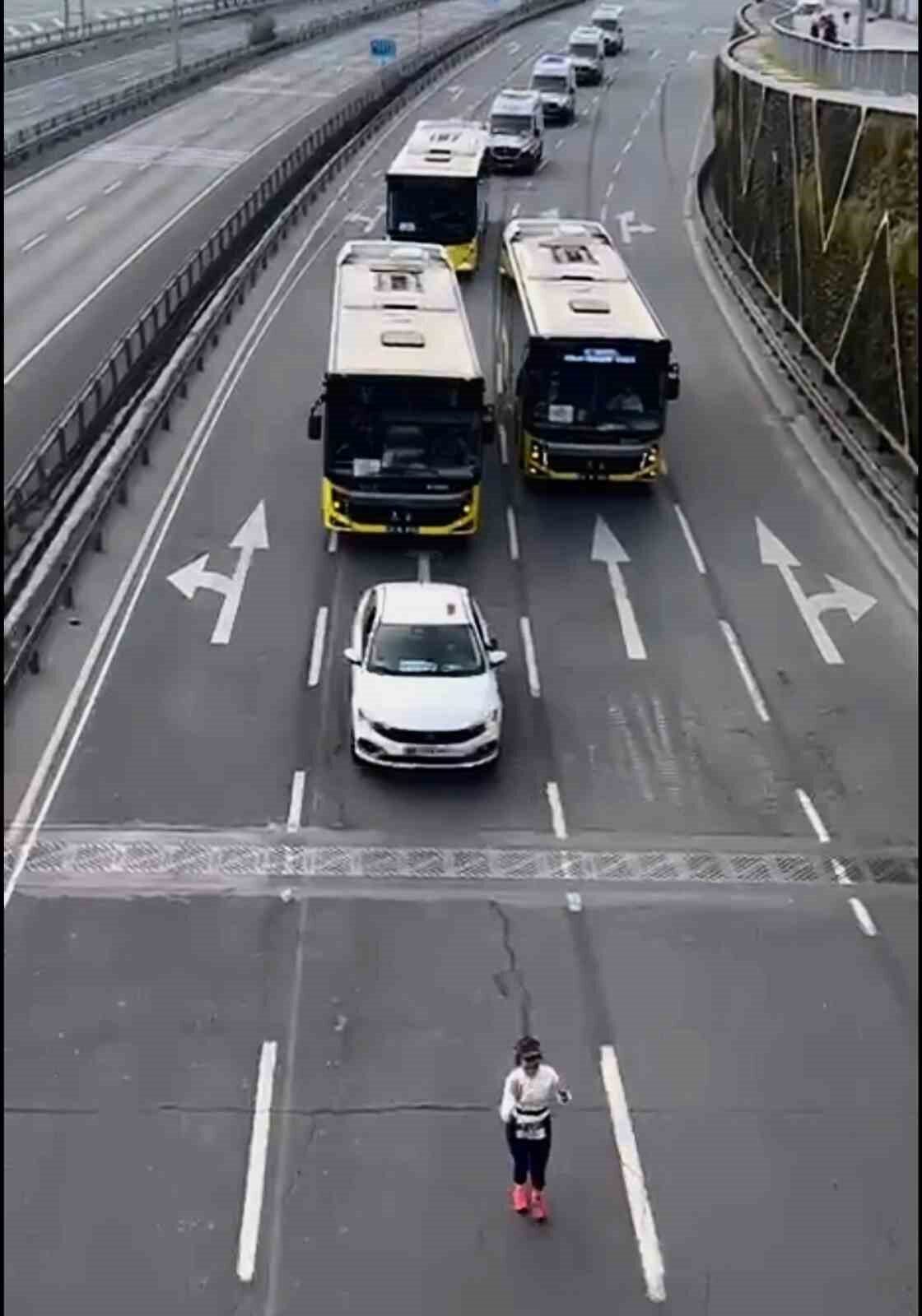 İstanbul Maratonu'nda sonuncu gelen Özbekistanlı Fariza Avezova, zor şartlara rağmen