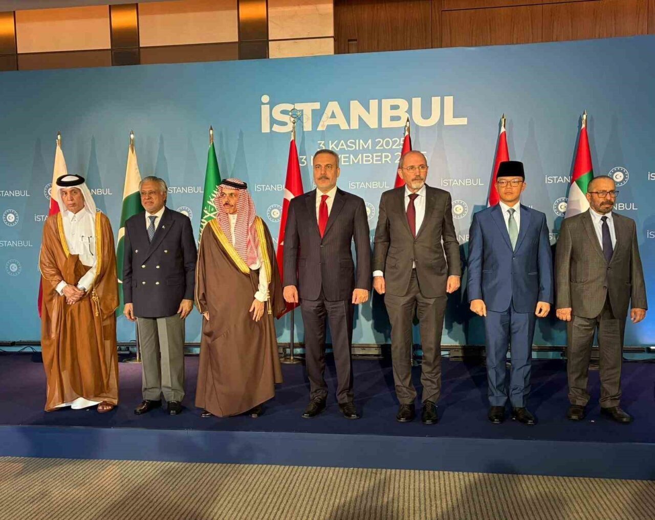 Dışişleri Bakanı Hakan Fidan, İstanbul'da Gazze'deki ateşkes ve insani durumu