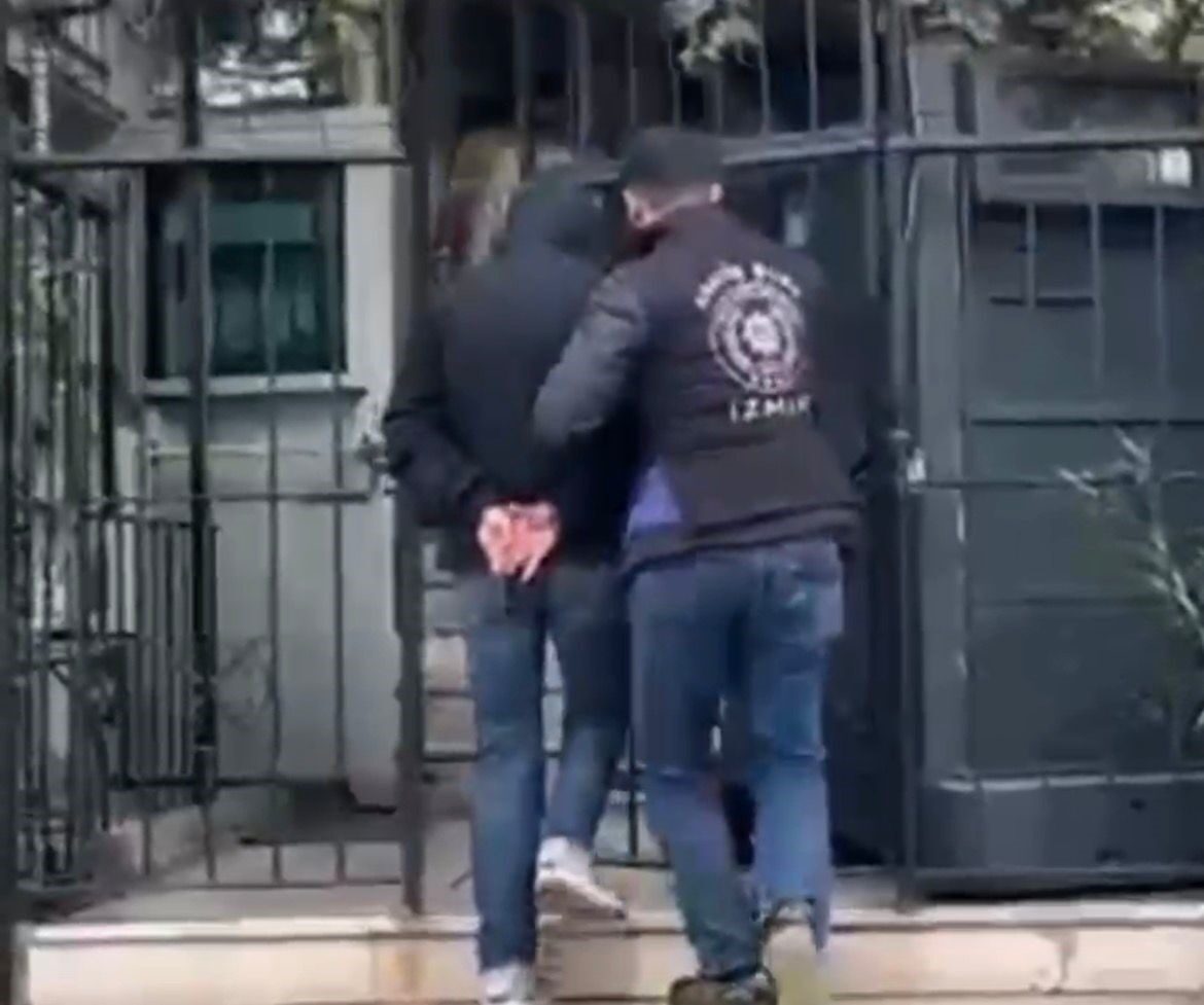 İzmir’in Konak ilçesinde, uyuşturucu madde ticareti nedeniyle 23 yıl hapis