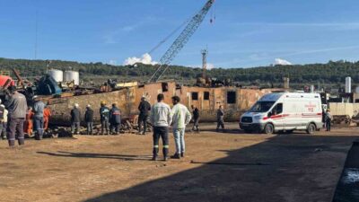 İzmir'in Aliağa ilçesindeki Gemi Geri Dönüşüm Tesisleri'nde, 44 yaşındaki Hasan