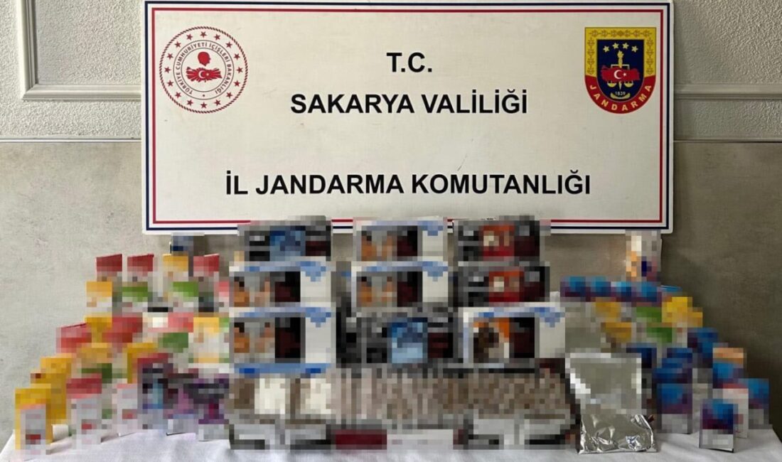 Sakarya’da Jandarma Tarafından Kaçakçılık Operasyonları: Üç Şüpheli Gözaltına Alındı Sakarya'nın Serdivan, Sapanca ve Erenler ilçelerinde düzenlenen kaçakçılık operasyonlarında C.A.,