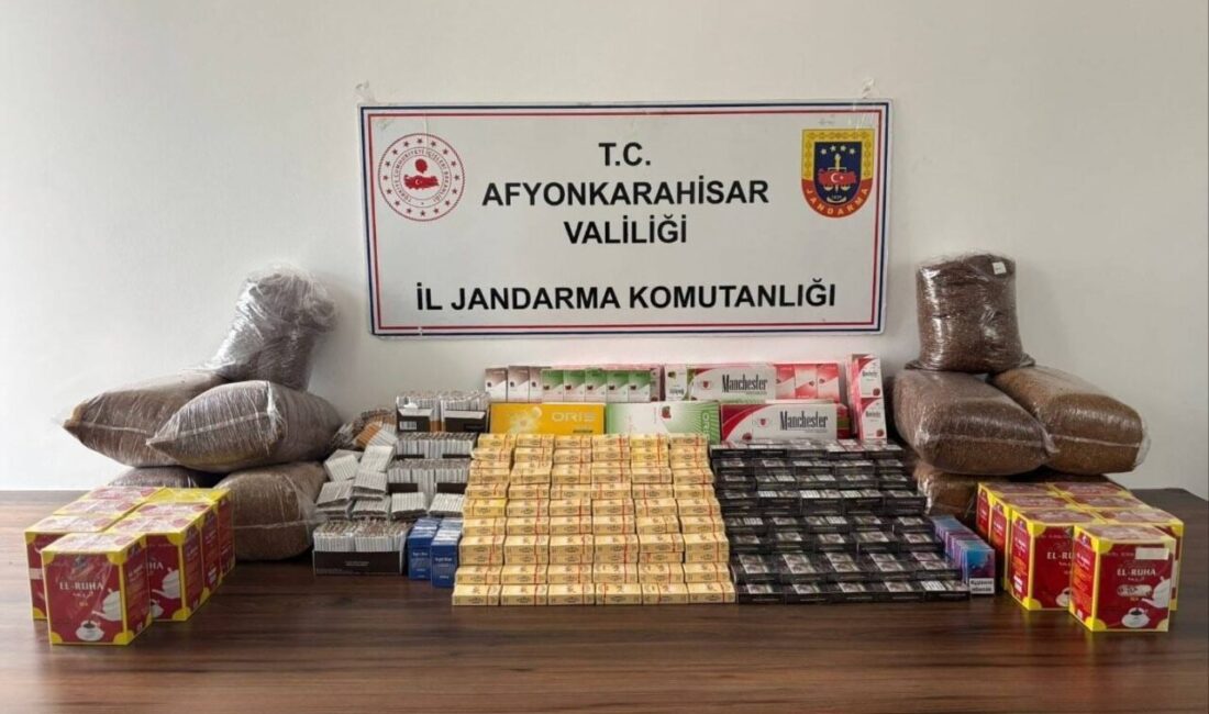 Afyonkarahisar'daki bir iş yerine yapılan jandarma baskınında 41 kilo tütün,