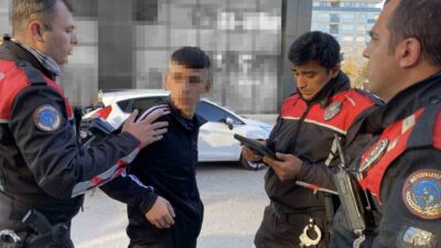 Aksaray'da ön plakası eksik aracıyla jandarmadan kaçan 23 yaşındaki Mahmut
