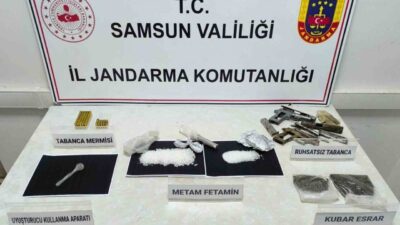 Samsun'un Çarşamba ilçesinde jandarma, uyuşturucuyla mücadele kapsamında düzenlediği operasyonda 1