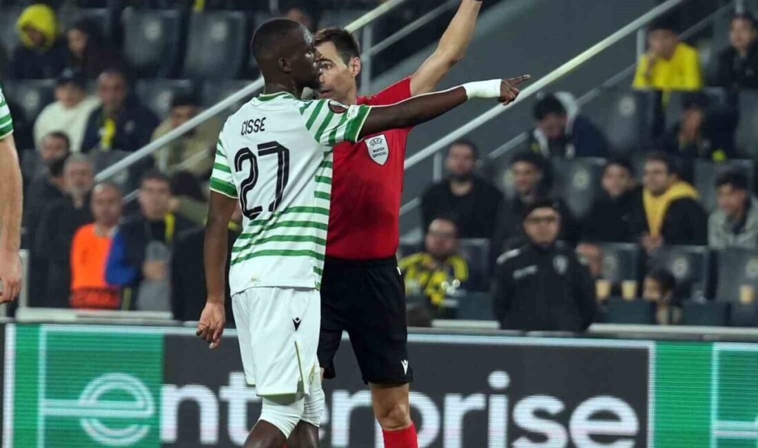 Fenerbahçe’nin Kolombiyalı forveti Jhon Duran, UEFA Avrupa Ligi'ndeki Ferencvaros maçı