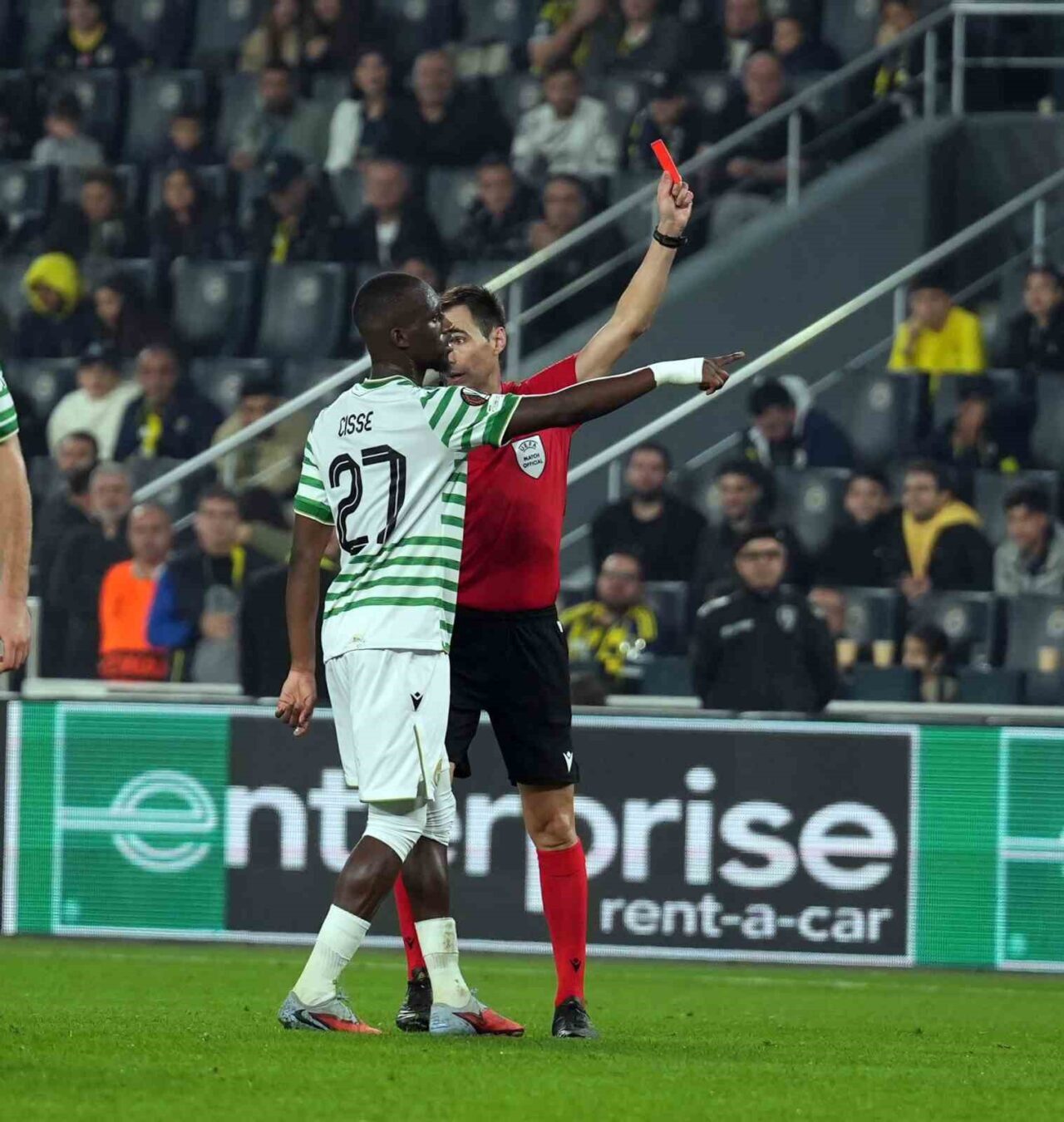 Fenerbahçe’nin Kolombiyalı forveti Jhon Duran, UEFA Avrupa Ligi'ndeki Ferencvaros maçı