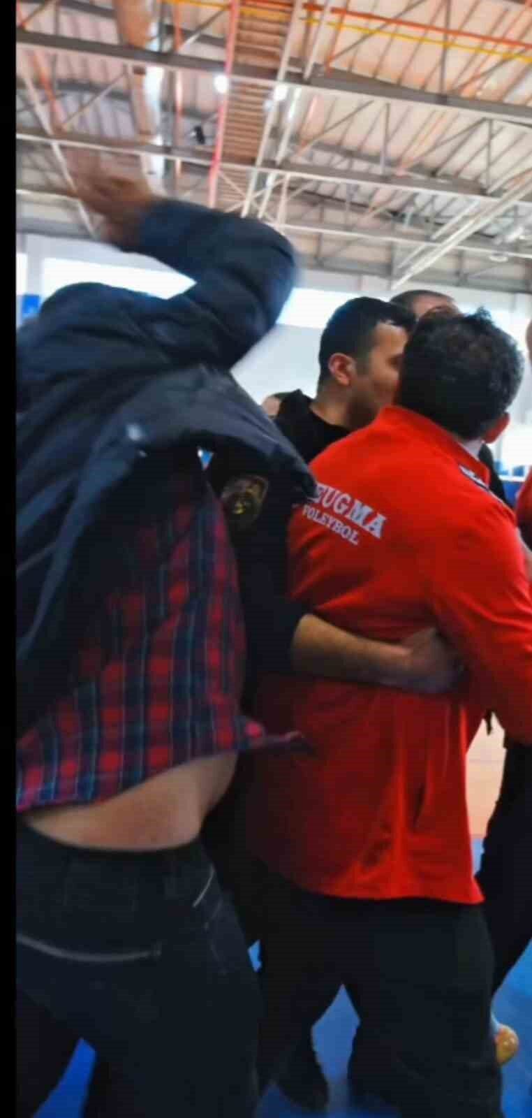 TVF Kadınlar 2. Ligi 15. Grup’ta Viranşehir Voleybol, Zeugma Voleybol’u