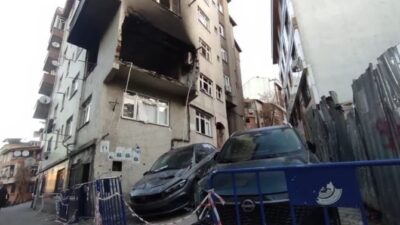 İstanbul Kağıthane'de bir apartmanda meydana gelen doğal gaz patlamasında 1