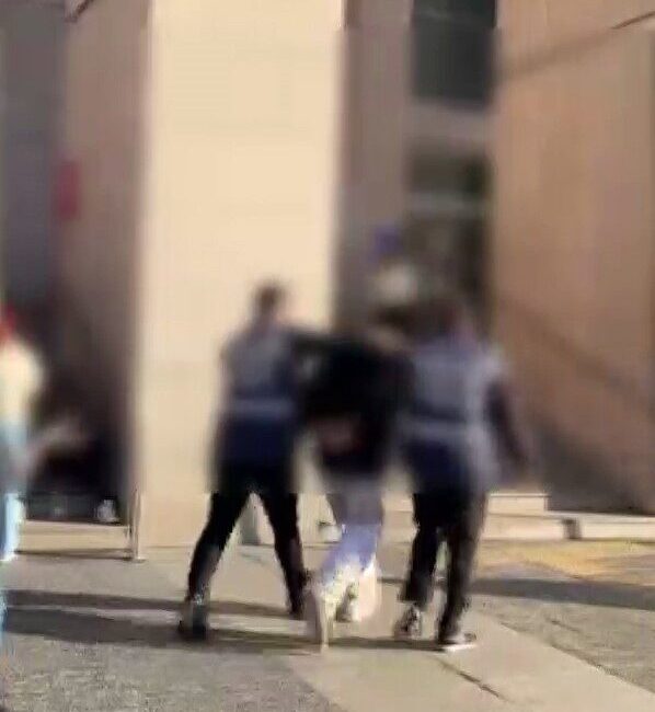 İstanbul Kağıthane'de komşular arasında çıkan gürültü tartışmasında 19 yaşındaki Yusuf