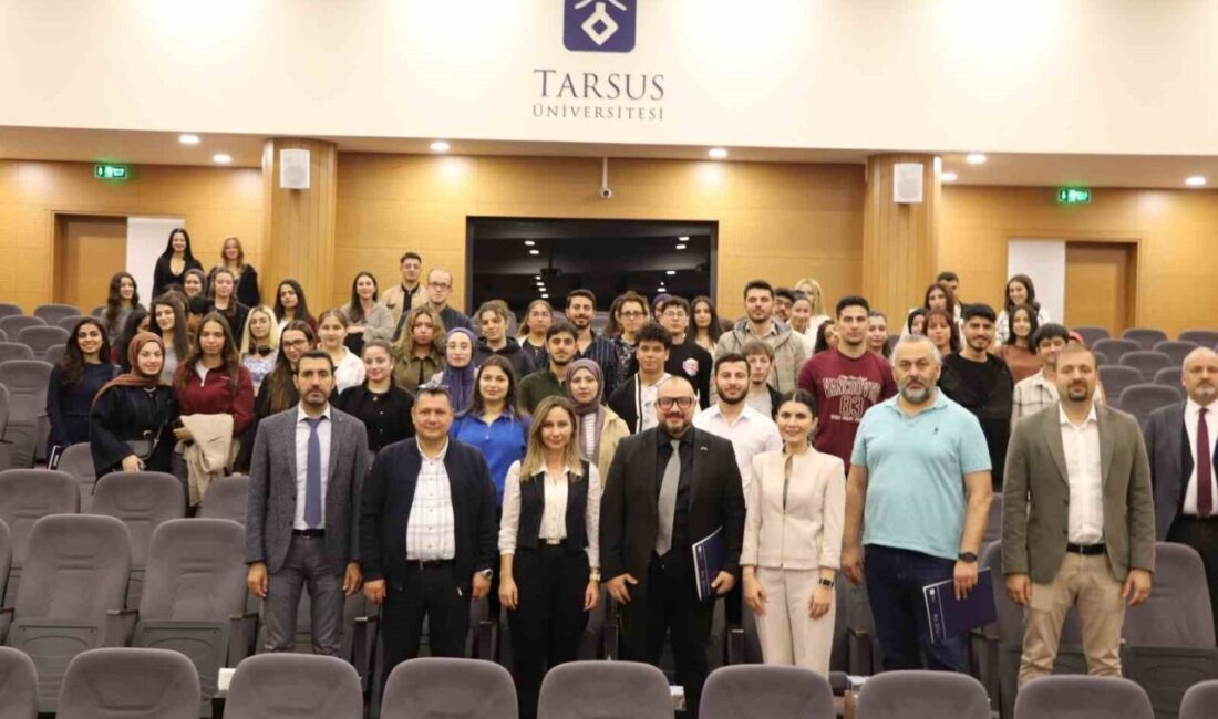 Mersin Büyükşehir Belediyesi Kariyer Merkezi, Tarsus Üniversitesi'nde düzenlediği seminerle üniversite