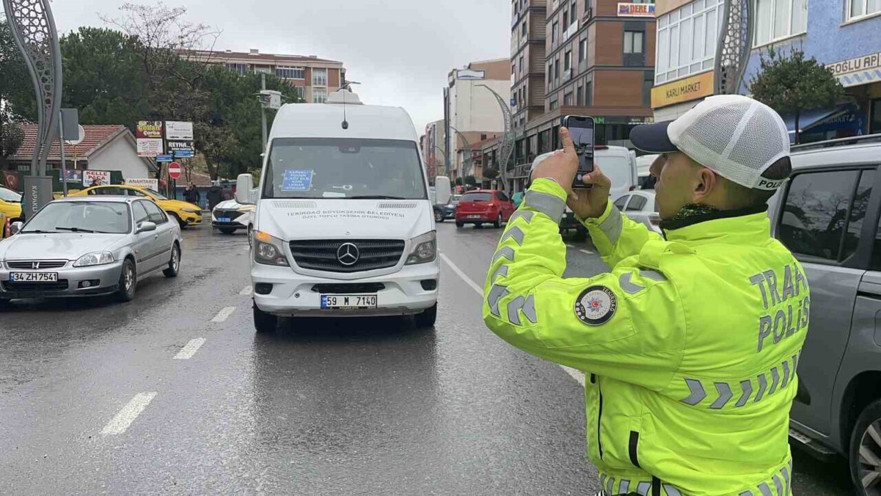 Kapaklı’da Trafik Denetimlerinde Hatalı Park Eden 3 Bin 554 Sürücüye Büyük Ceza Uygulandı