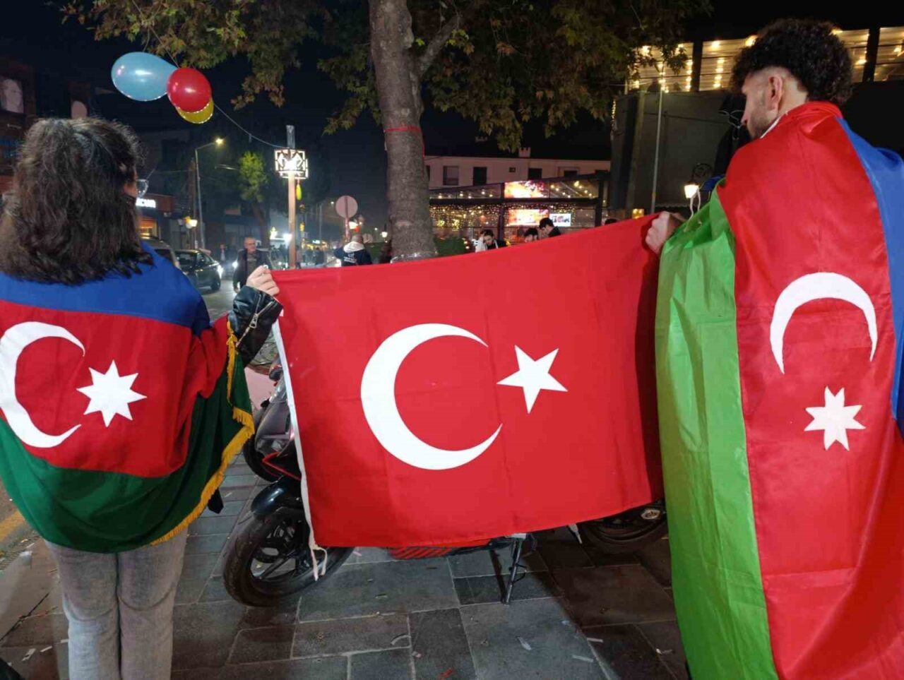 Azerbaycan’ın Karabağ Zaferi’nin 5. yılı, Tekirdağ’ın Süleymanpaşa ilçesinde coşkuyla kutlandı.