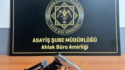 Karabük'te, İl Emniyet Müdürlüğü tarafından gerçekleştirilen denetimlerde 20 kişi yakalandı.