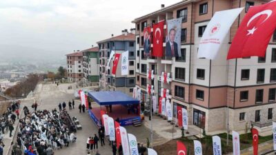 Karabük'te TOKİ'nin "İlk Evim İlk İş Yerim" projesi kapsamında tamamlanan