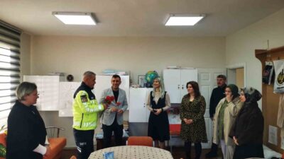 Karacabey İlçe Jandarma Komutanlığı, 24 Kasım Öğretmenler Günü’nde Beylik, Karakoca,