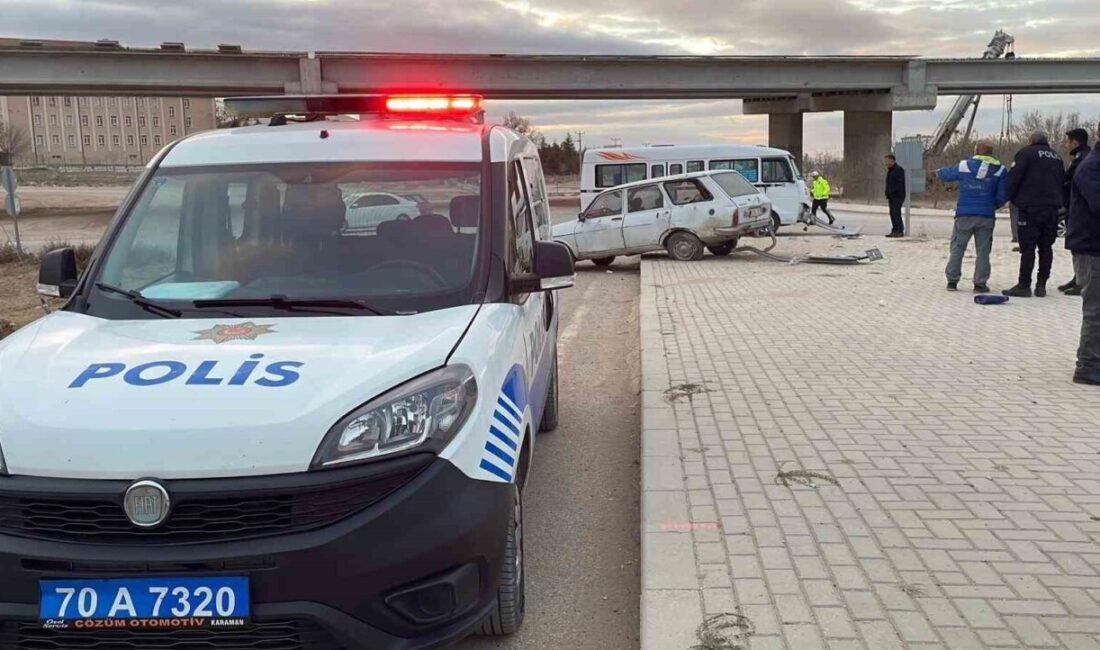 Karaman’da yolcu minibüsü ve otomobilin çarpışması sonucu iki kişi yaralandı Karaman’da meydana gelen kazada, E.D. yönetimindeki yolcu minibüsü ile S.N.